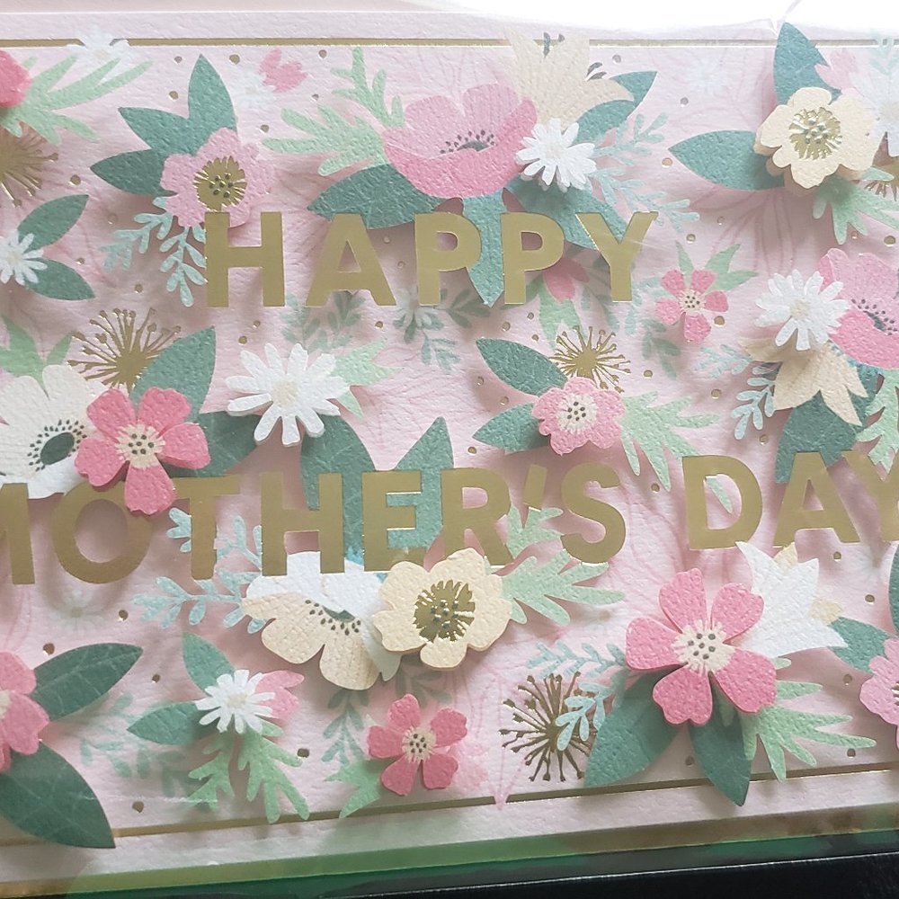 Hallmark Signature cards - Picture 13 of 16